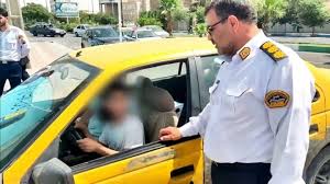 توقيف یک دستگاه تاکسی با ۲۶۰ ميليون خلافي در محورخور- جندق
