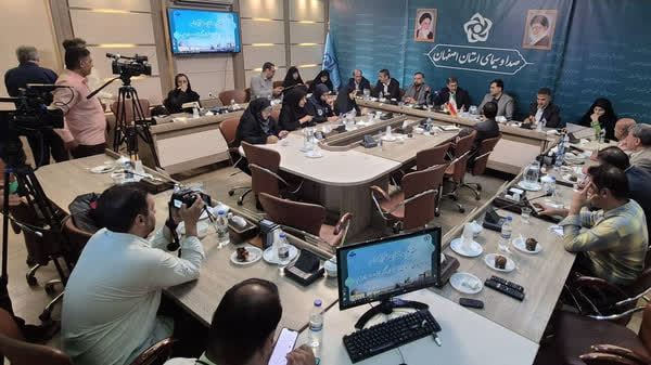 هم‌زیستی اقوام و ادیان، نماد وحدت اصفهان در ایران‌جان
