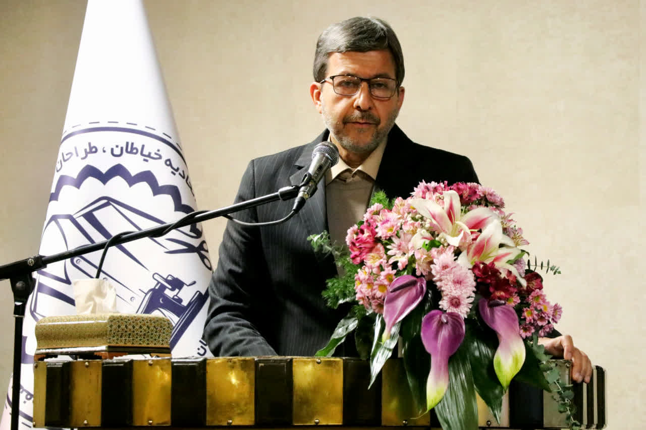 مشاغل خانگی ستون مهم اقتصاد و فرهنگ استان اصفهان است