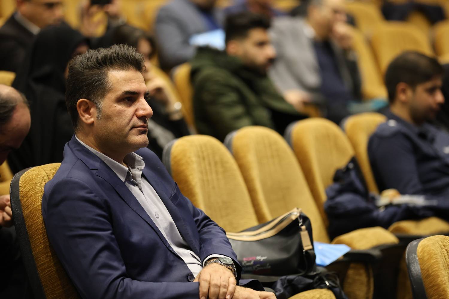 صرفهجویی ۱۳۷ میلیارد ریالی در مصرف سوخت با توسعه خدمات غیرحضوری آبفای اصفهان