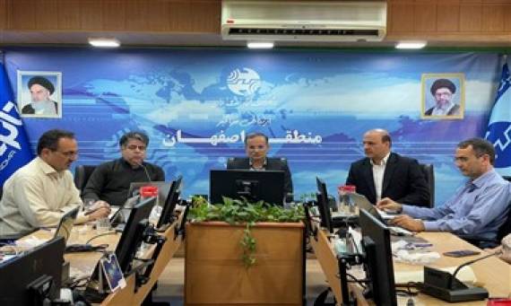 برگزاری نشست ارزیابی و پایش روند پیشرفت پروژه فیبر نوری در اصفهان