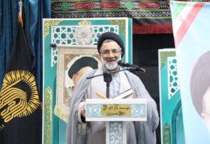 انس با قرآن، مسیر هدایت و عاقبتبهخیری انسان را هموار میکند
