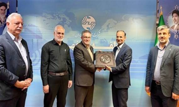 مخابرات اصفهان میزبان آیین قدردانی از رئیس پیشین مرکز بازرسی شرکت مخابرات ایران